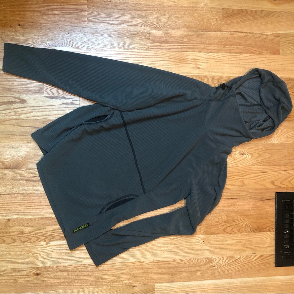 NEW grey women’s medium Melanzana “Melly” NWOT never worn